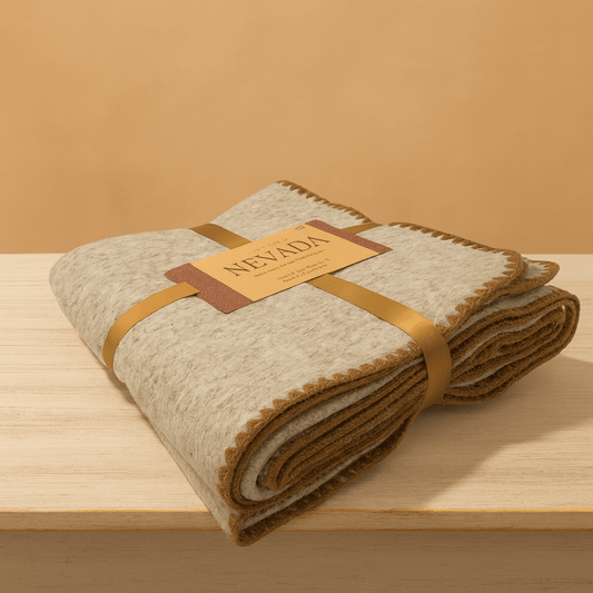 Cobertor Nevada Con Terminado tipo Crochet 1.60 x 2.00 mts.