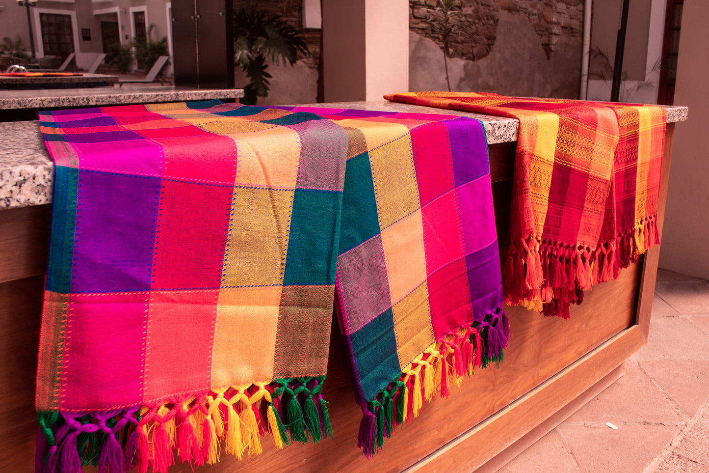 Mantel Artesanal liso 2.50 x 1.60 mts.