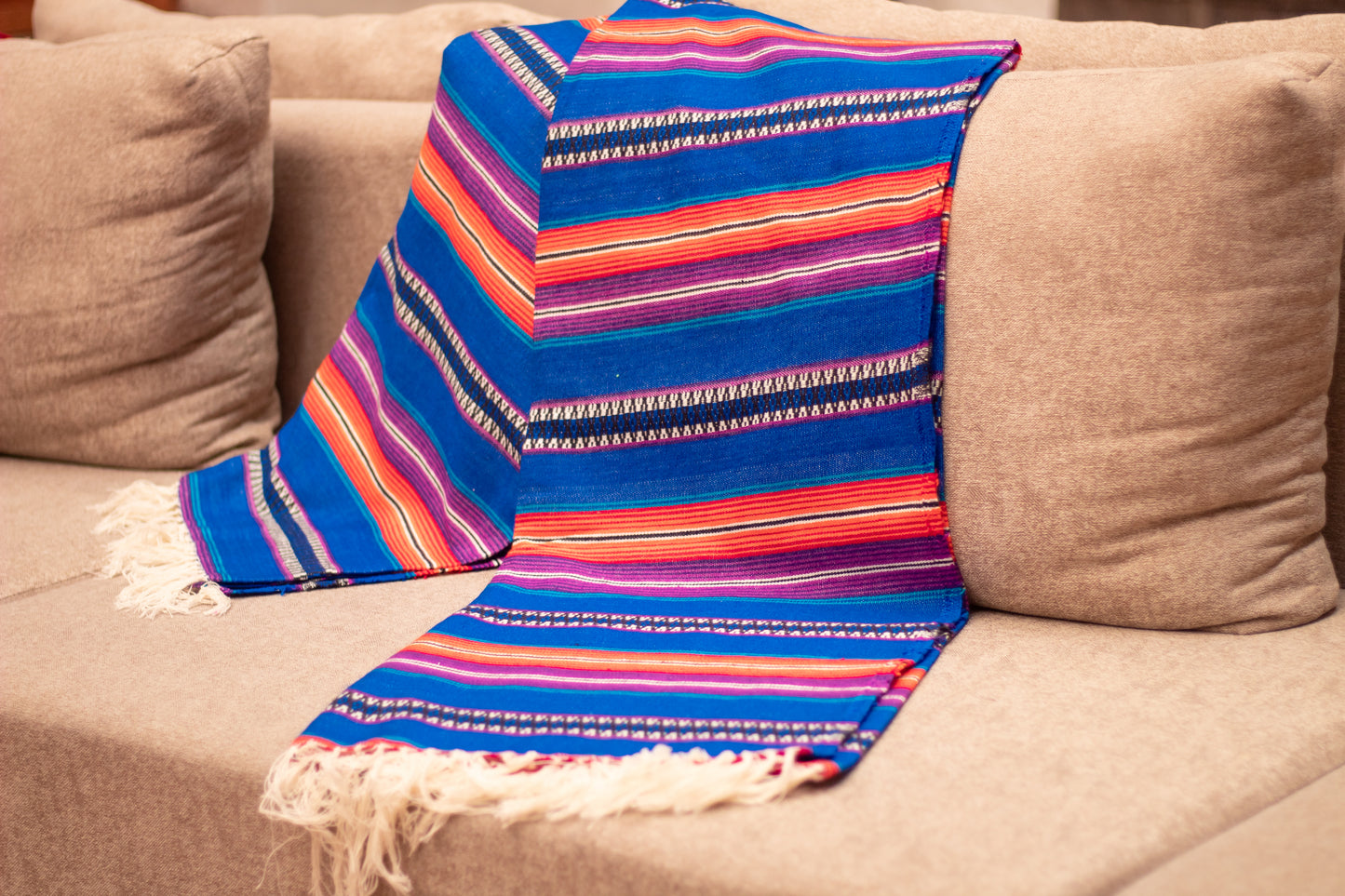 Sarape Artesanal Saltillo de Acrílico tamaño Matrimonial medidas de 1.60x2.00 mts