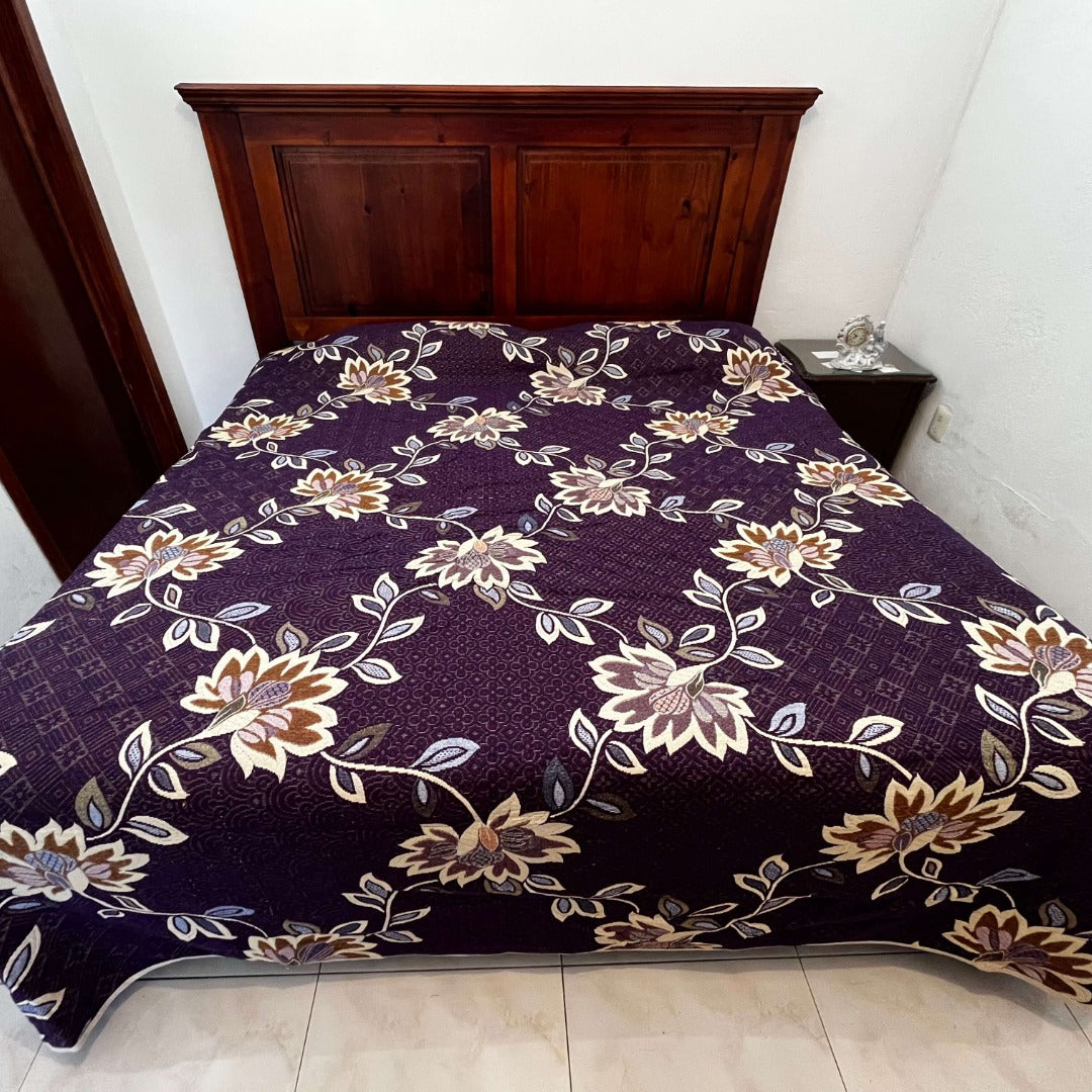 Colcha tipo Española doble Vista King Size 2.70 x 2.50 mts.