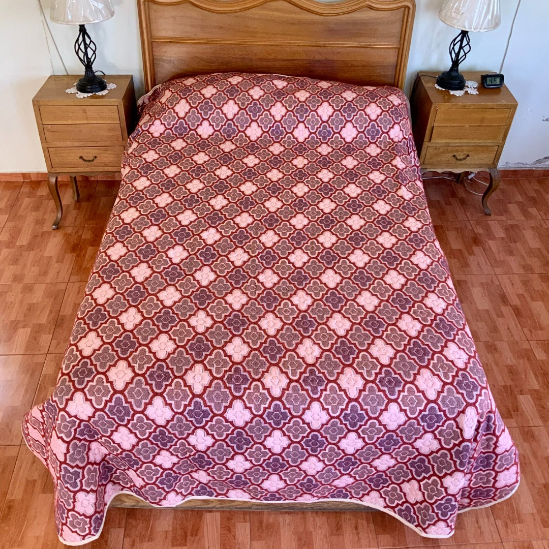 Colcha tipo Española doble Vista MATRIMONIAL 2.10 x 2.50 mts