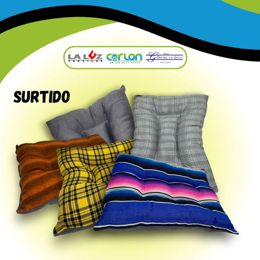 Colchoneta para Mascota Artesanal | Fresca, Ligera e Impermeable (52 x 60 cm) | Antideslizante y Cómoda
