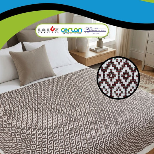 Colcha Lilah Ligera y Suave | 100% Acrílico | Fresca y Cómoda (1.90 x 2.20 m | 1.150 kg)