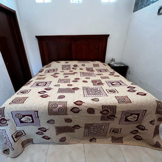 Colcha tipo Española doble Vista King Size 2.70 x 2.50 mts.