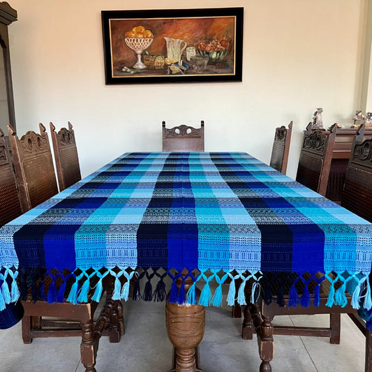 Mantel Típico Liso o con Dibujo | Elegancia y Tradición para tu Mesa | Disponible en tres Medidas